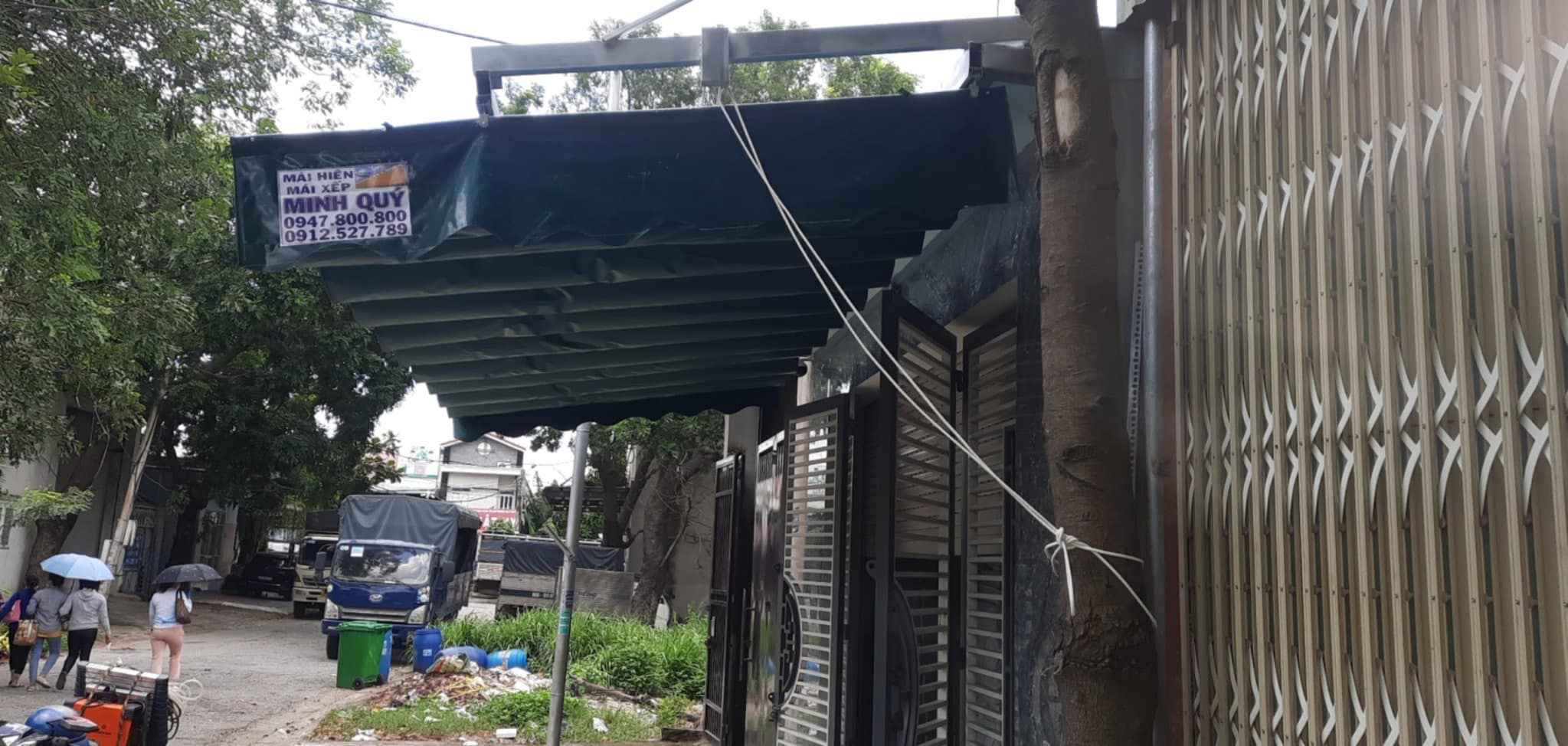 bạt che nắng mưa